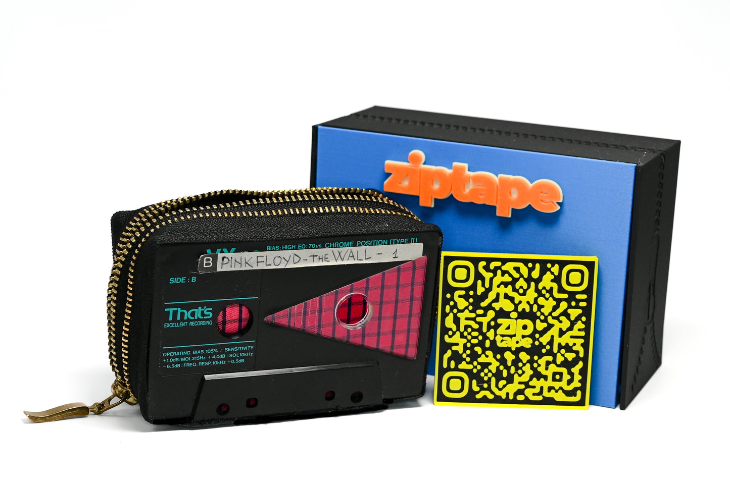 ᴺᴼᵂ ᴾᴸᴬᵞᴵᴺᴳ♫♬♪ Teachers leave the kids alone - Pink Floyd - Collezione Collezione classic - Acquista su Ziptape.it - Portafoglio Artigianale in Musicassetta