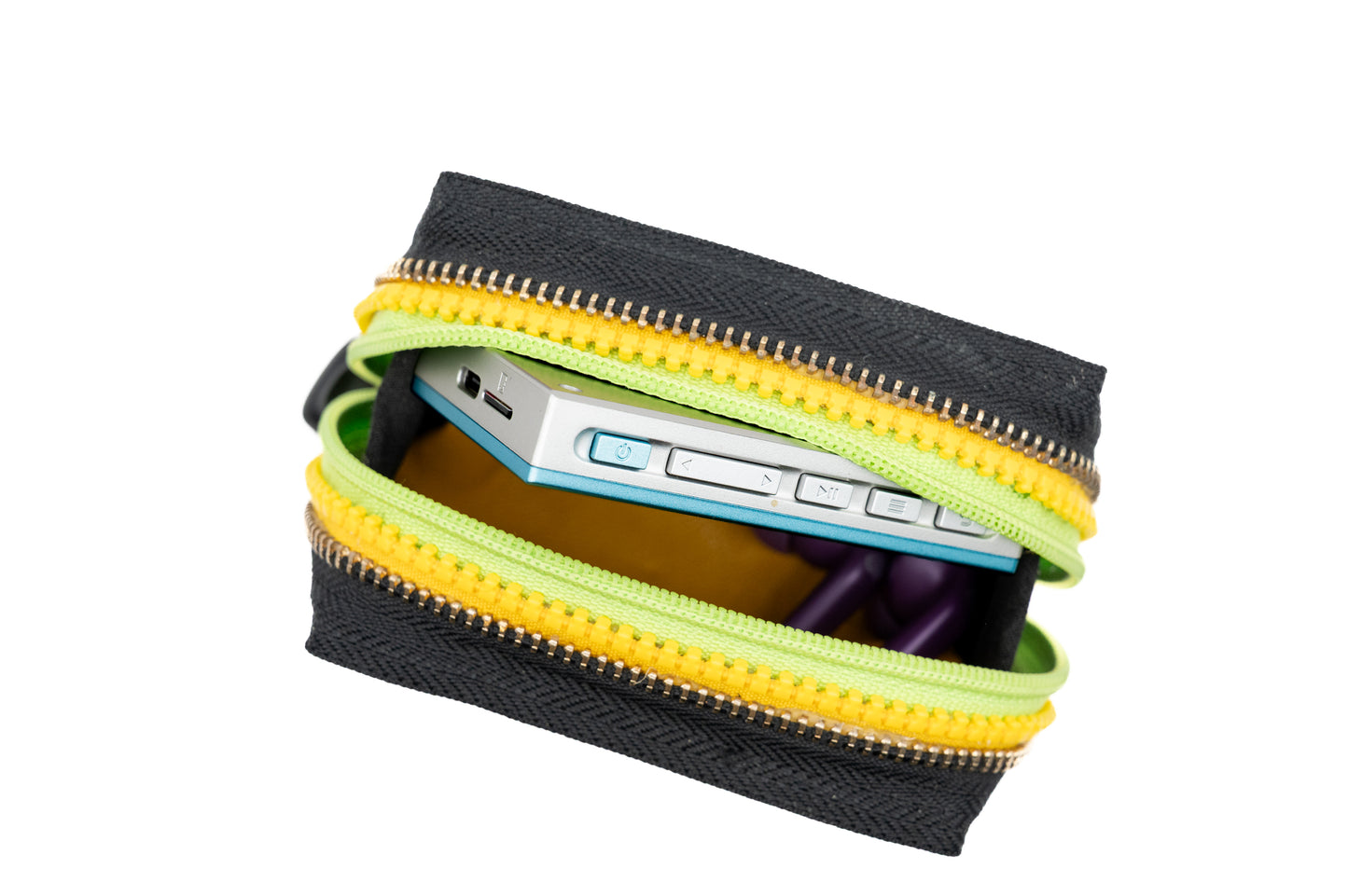 ✏️🇬🇧 New Integrated Skill 📗🎧 - Collezione Collezione classic - Acquista su Ziptape.it - Portafoglio Artigianale in Musicassetta