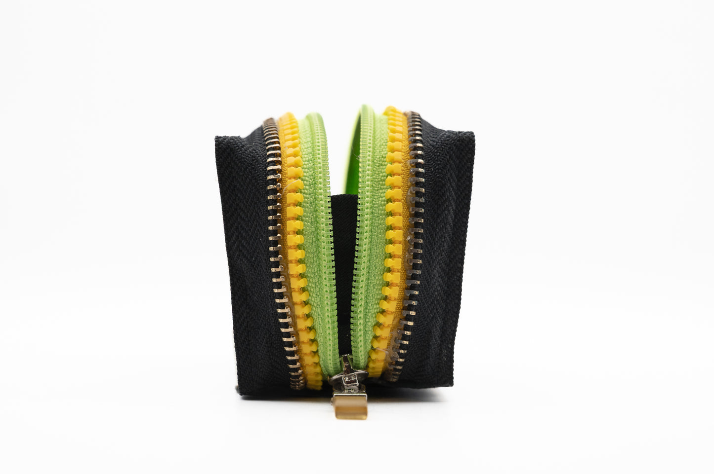 ✏️🇬🇧 New Integrated Skill 📗🎧 - Collezione Collezione classic - Acquista su Ziptape.it - Portafoglio Artigianale in Musicassetta