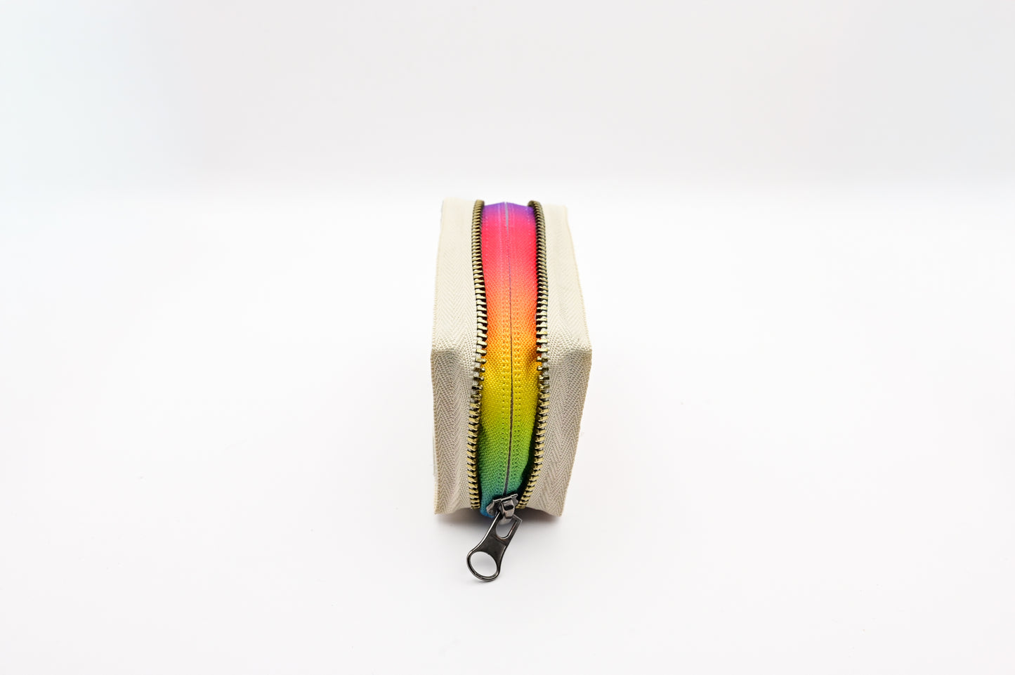 A Good TIME Inside ⏰🎶✨ - Collezione Collezione classic - Acquista su Ziptape.it - Portafoglio Artigianale in Musicassetta