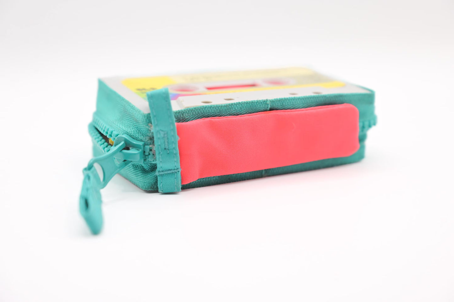 🪩 Studio 54 Synergy 🌈🎶 - Collezione Collezione ziptape - Acquista su Ziptape.it - Portafoglio Artigianale in Musicassetta